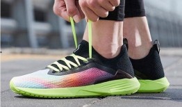 李宁新款跑鞋爆料视频播放,科技与时尚的完美融合